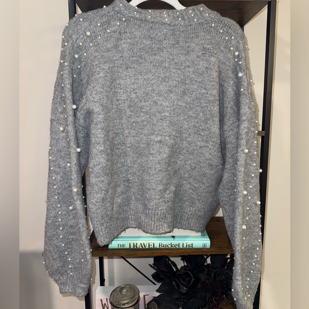 🟢🟢Vici X Amber Pearl Sweater - Picture 4 of 6